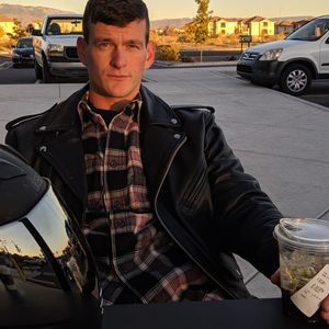 Meet your Posher, Leonidas